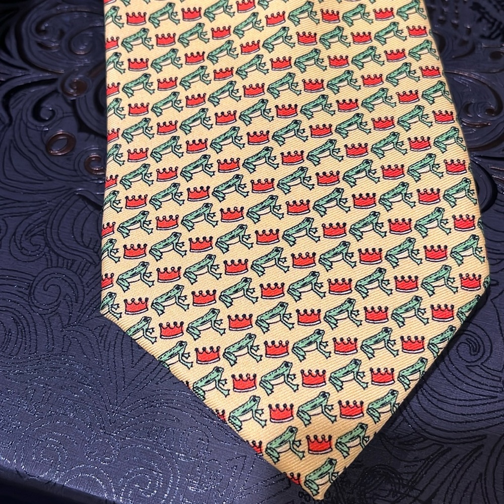 NWOT Frog Prince Tie and Pocket Swatch